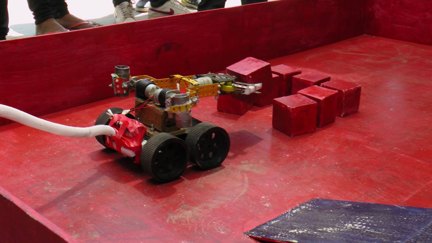 Robot arena